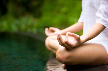 Hatha Yoga und Kundalini Yoga bringen Körper und Geist in Einklang